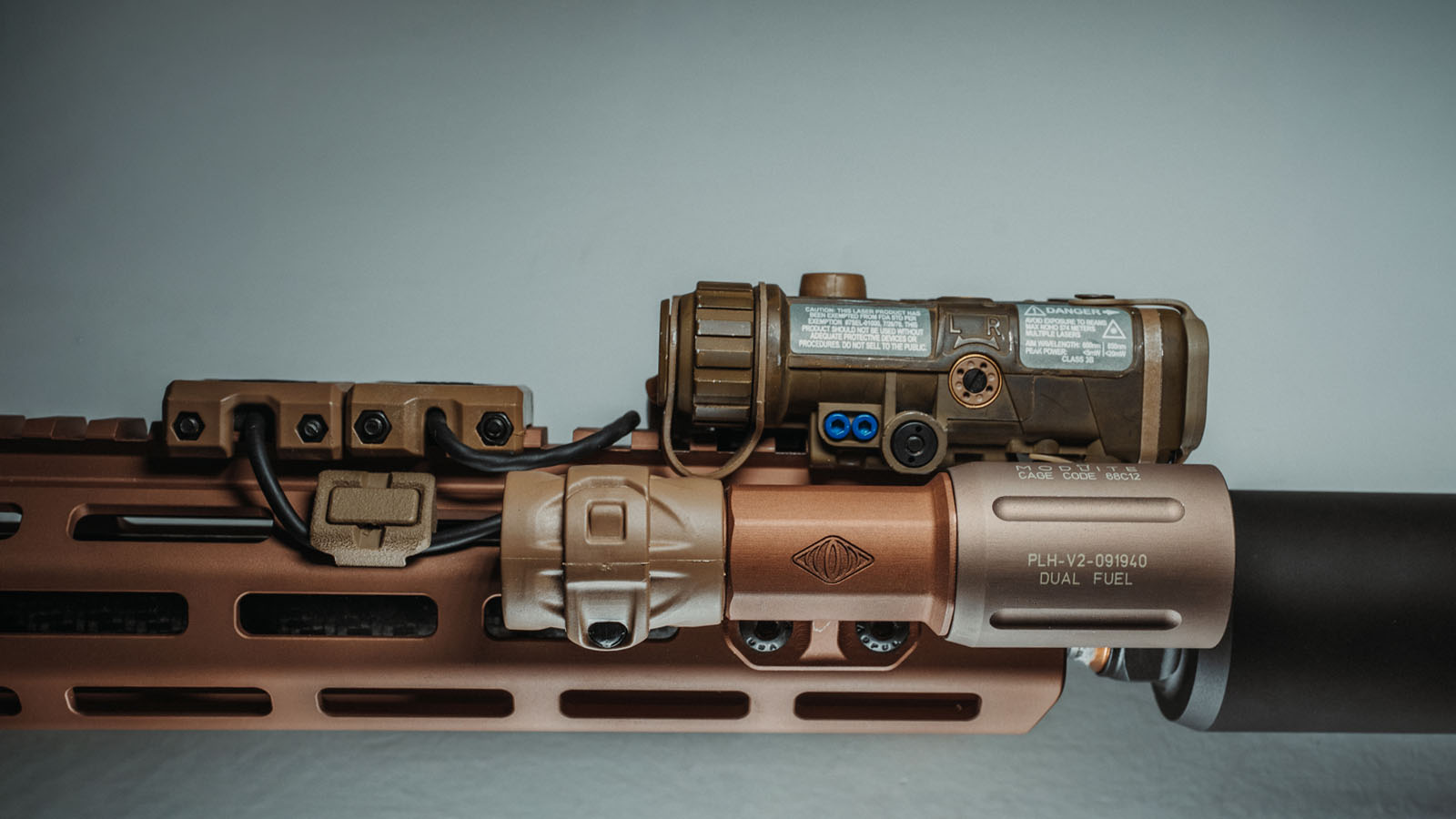 RAILS + ACCESSORIES